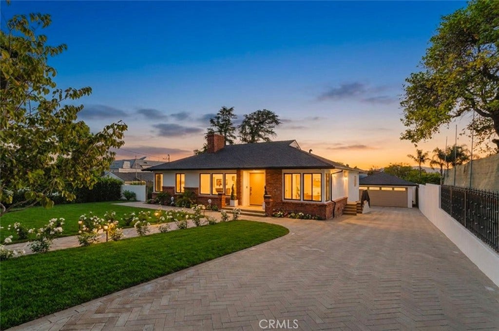 941 Sherlock Drive, Burbank, CA 91501 941 Sherlock Drive, Burbank, CA 91501