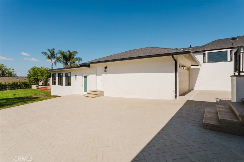 941 Sherlock Drive, Burbank, CA 91501 941 Sherlock Drive, Burbank, CA 91501