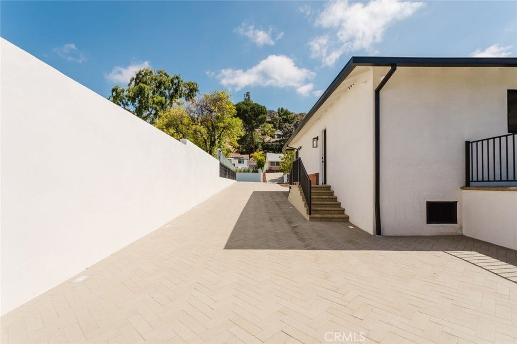 941 Sherlock Drive, Burbank, CA 91501 941 Sherlock Drive, Burbank, CA 91501