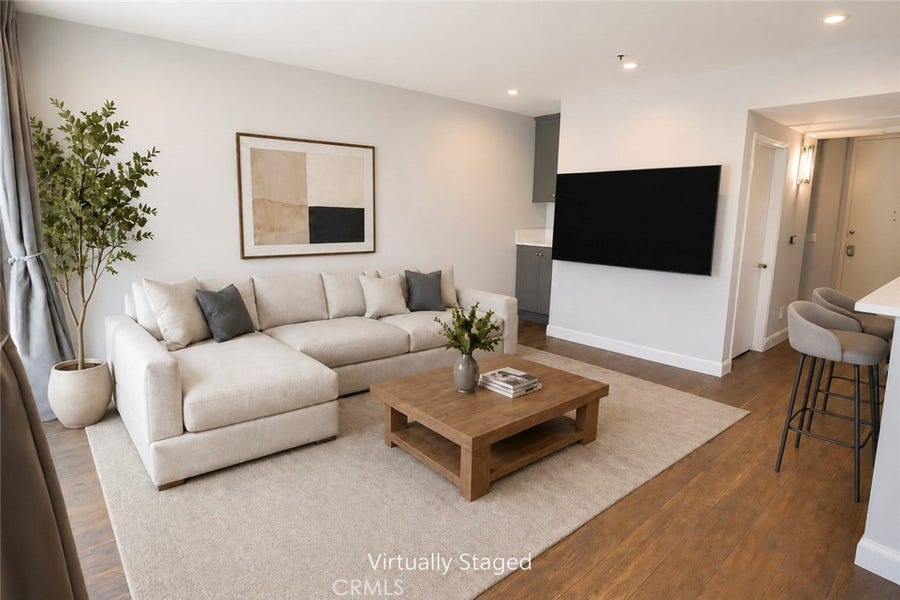 Property photo for 5350 White Oak Avenue, #105, Encino, CA