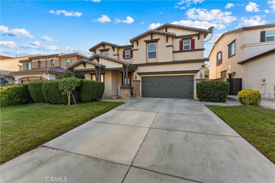 Property photo for 2450 Delicious, Palmdale, CA