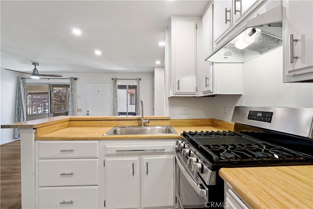 12330 Osborne, #75, Pacoima, CA 91331