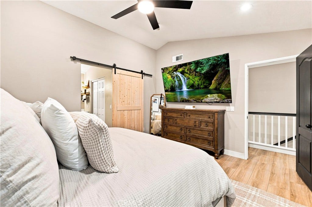 23800 Woodpark Court, Valencia, CA 91354