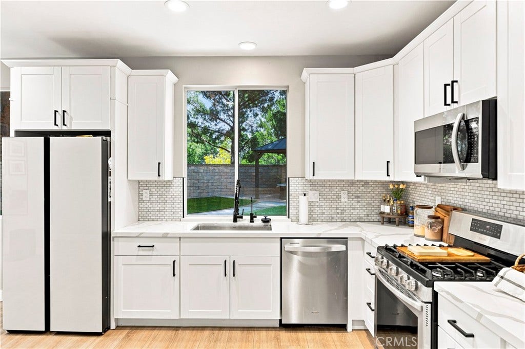 23800 Woodpark Court, Valencia, CA 91354