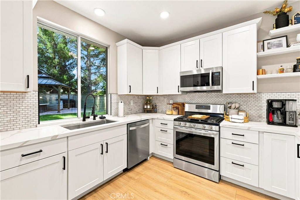 23800 Woodpark Court, Valencia, CA 91354