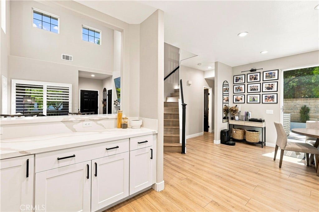 23800 Woodpark Court, Valencia, CA 91354