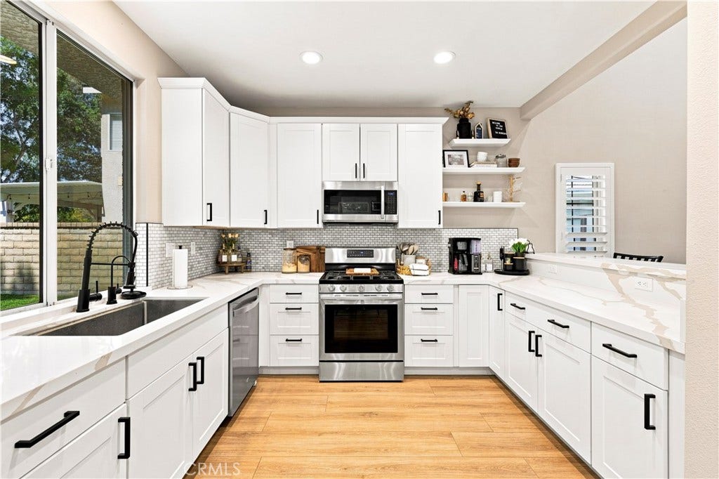 23800 Woodpark Court, Valencia, CA 91354