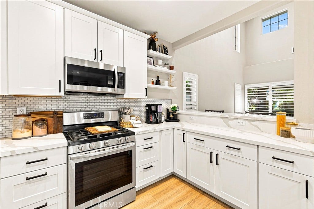 23800 Woodpark Court, Valencia, CA 91354