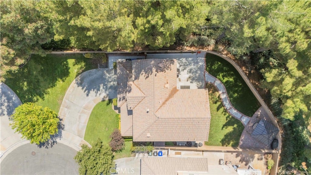 23800 Woodpark Court, Valencia, CA 91354
