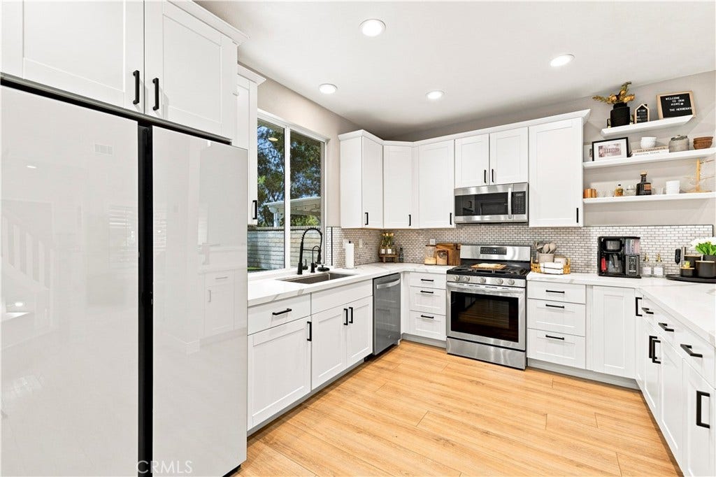 23800 Woodpark Court, Valencia, CA 91354