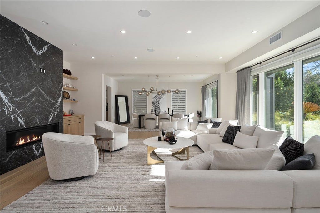 15547 Valley Vista Boulevard, Encino, CA 91436 15547 Valley Vista Boulevard, Encino, CA 91436