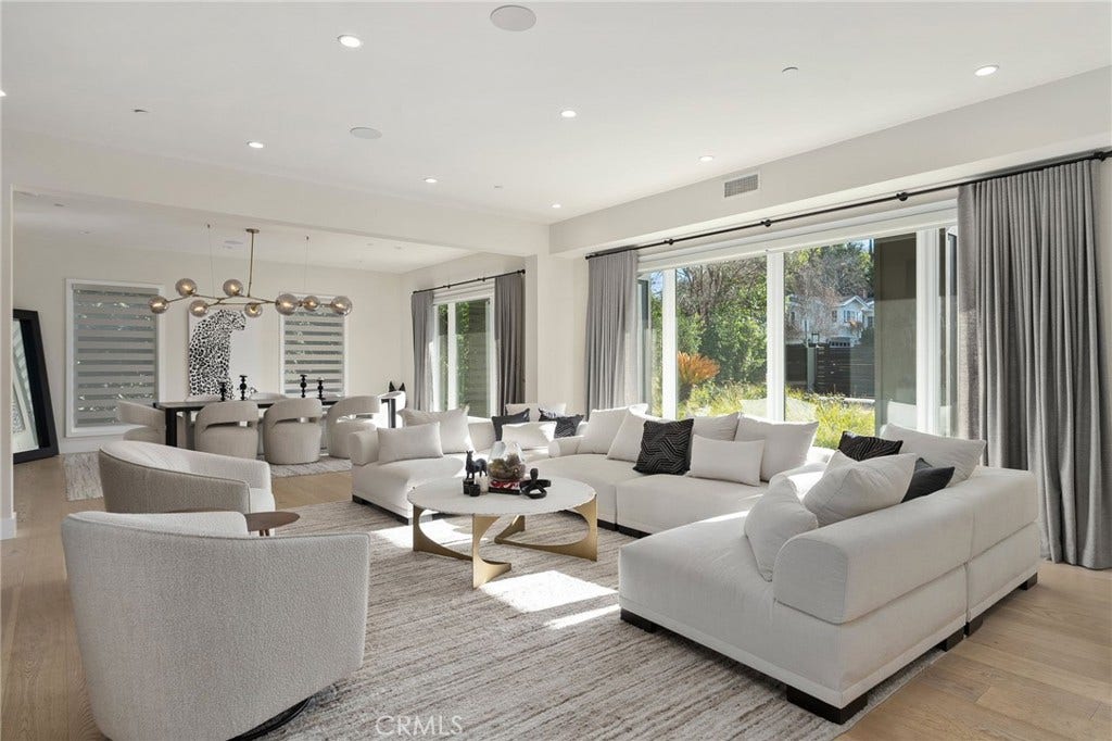 15547 Valley Vista Boulevard, Encino, CA 91436 15547 Valley Vista Boulevard, Encino, CA 91436