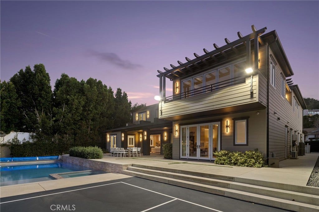 15547 Valley Vista Boulevard, Encino, CA 91436 15547 Valley Vista Boulevard, Encino, CA 91436