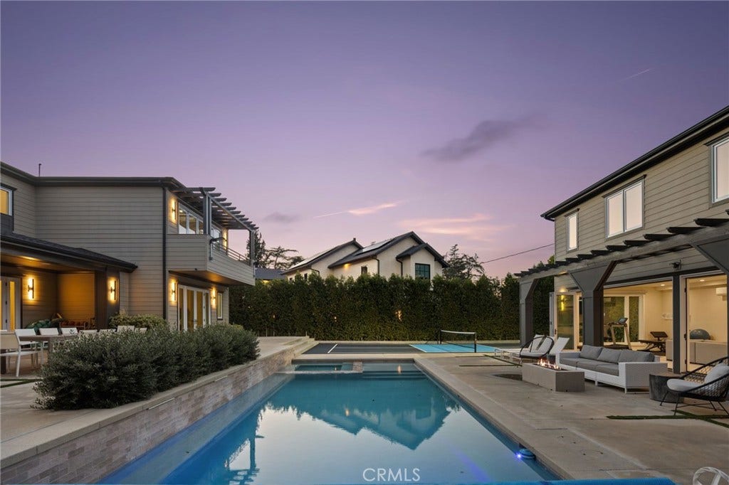 15547 Valley Vista Boulevard, Encino, CA 91436 15547 Valley Vista Boulevard, Encino, CA 91436