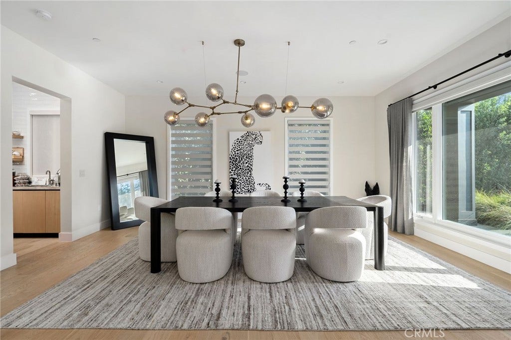 15547 Valley Vista Boulevard, Encino, CA 91436 15547 Valley Vista Boulevard, Encino, CA 91436