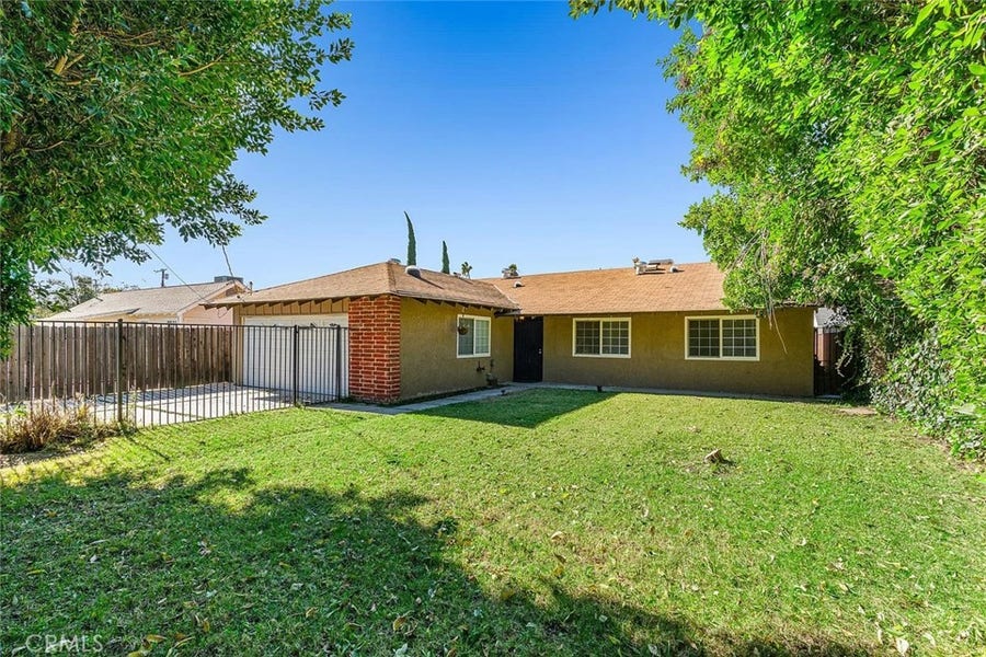 Property photo for 7023 De Celis, Van Nuys, CA