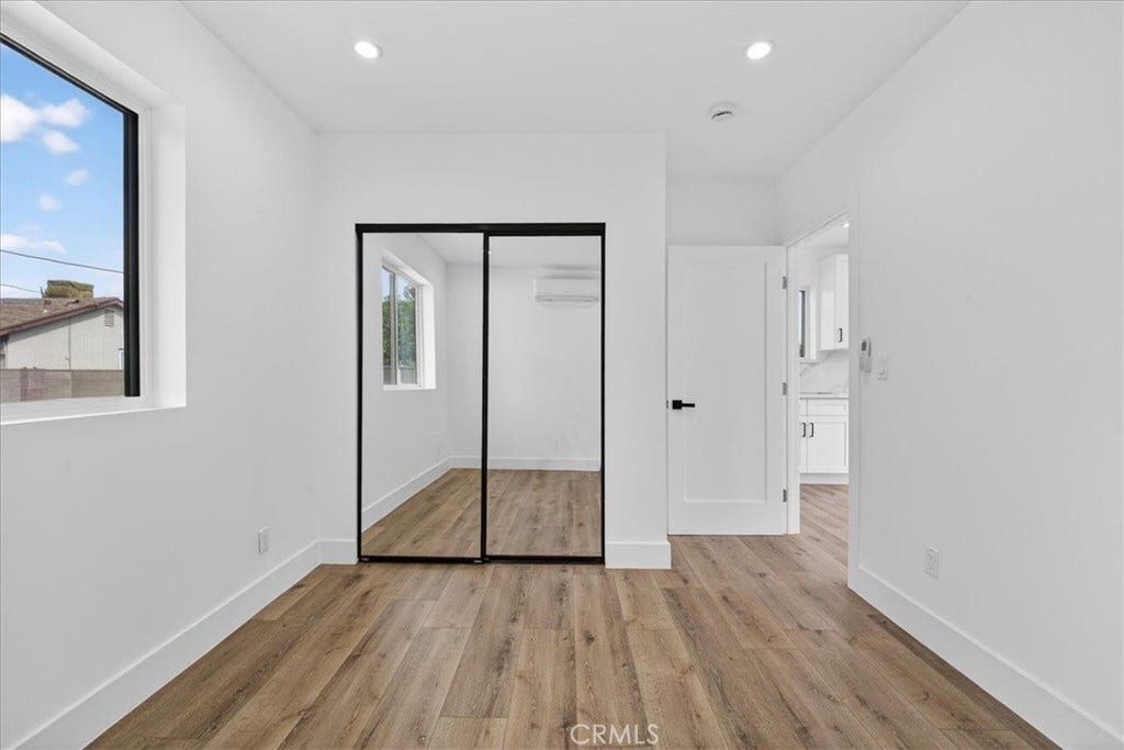 7053 Fallbrook Avenue, West Hills, CA 91307 7053 Fallbrook Avenue, West Hills, CA 91307
