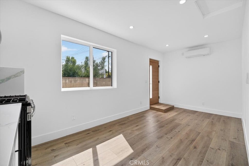 7053 Fallbrook Avenue, West Hills, CA 91307 7053 Fallbrook Avenue, West Hills, CA 91307