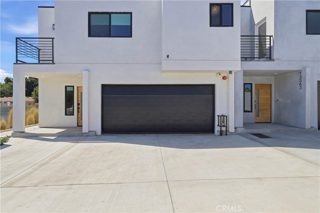 13357 W Cellest Parkway, Pacoima, CA 91331 13357 W Cellest Parkway, Pacoima, CA 91331