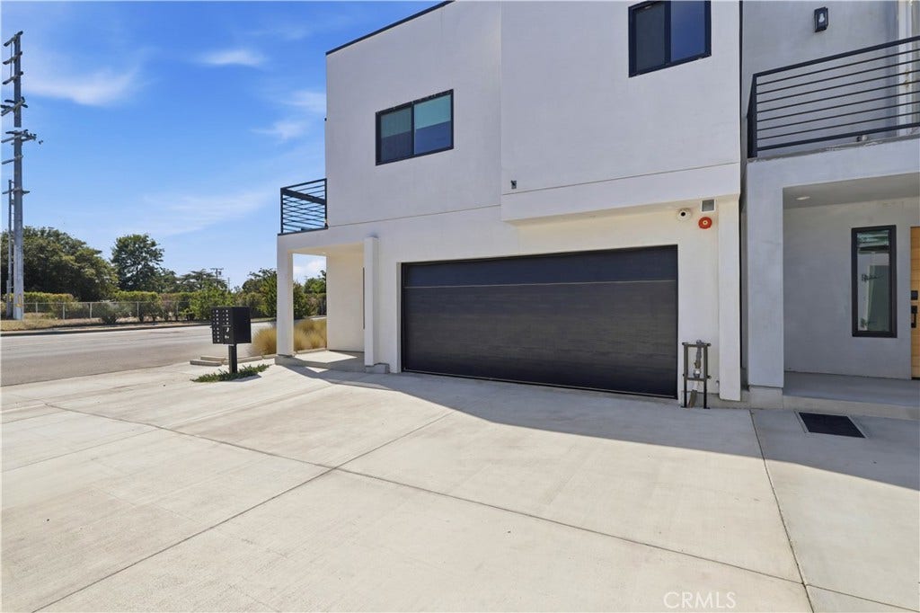 13357 W Cellest Parkway, Pacoima, CA 91331 13357 W Cellest Parkway, Pacoima, CA 91331