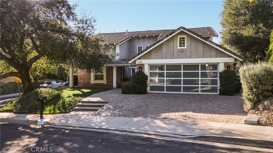 Property photo for 814 Rim Crest Drive, Westlake Village, CA