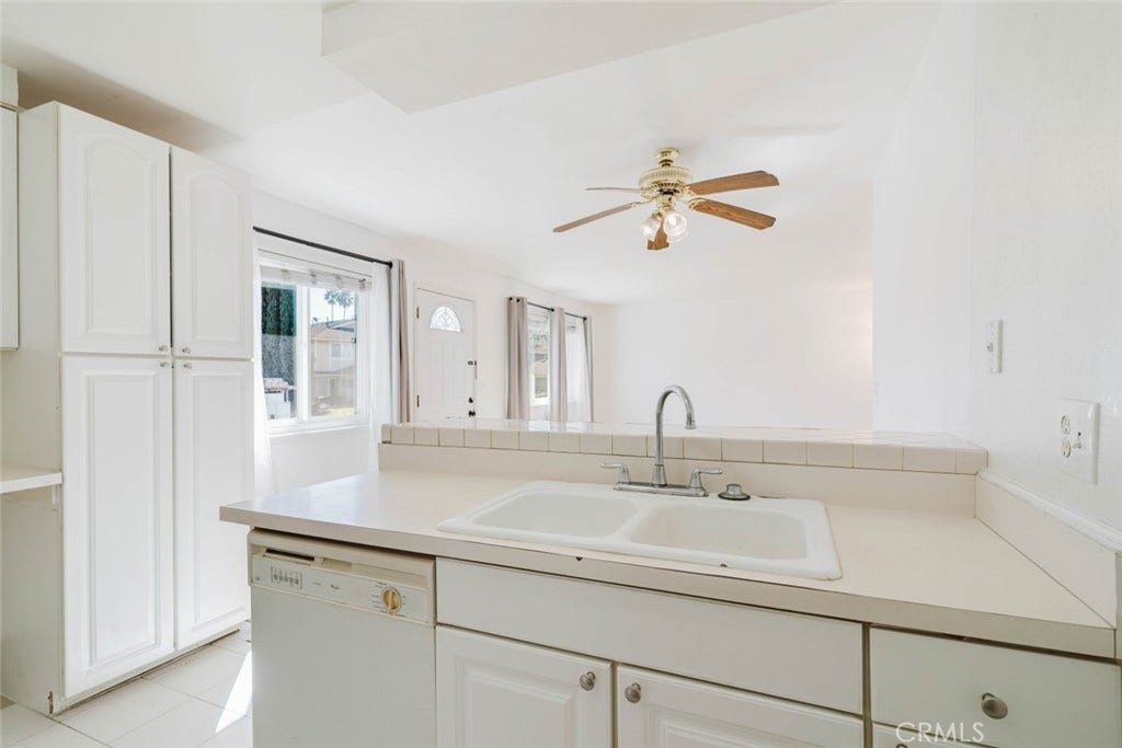 600 Avenida Del Platino, Thousand Oaks, CA 91320