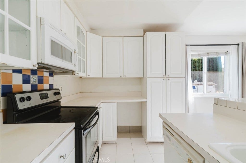 600 Avenida Del Platino, Thousand Oaks, CA 91320