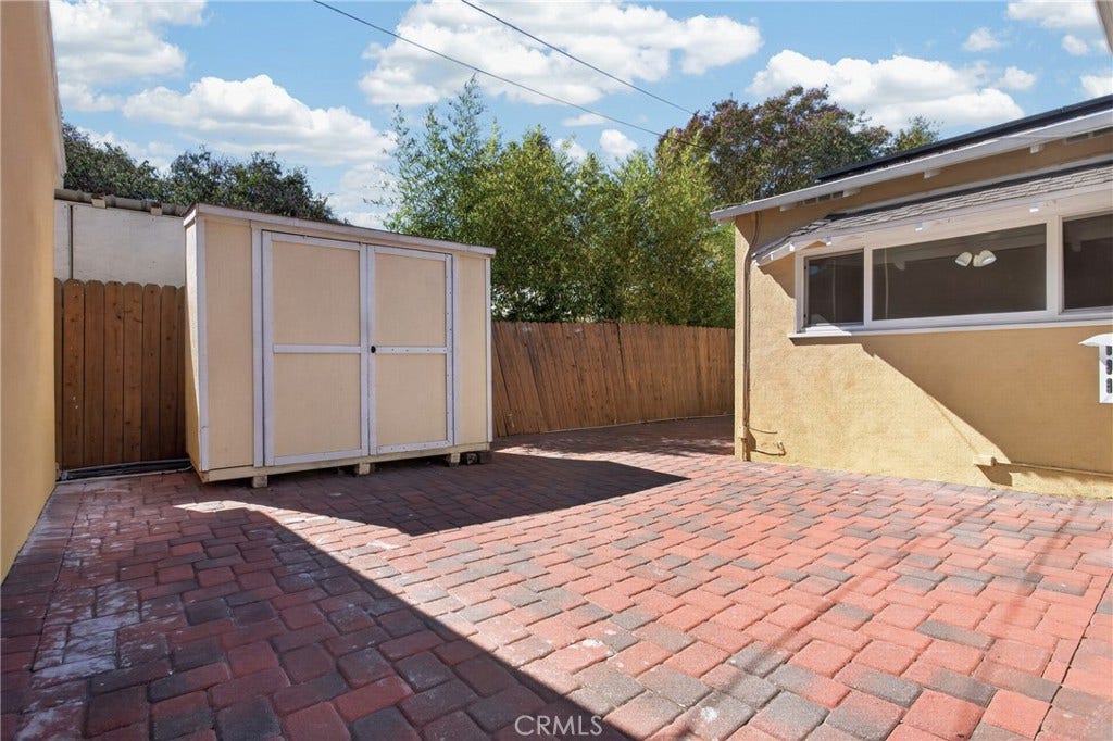 10572 Shoshone Avenue, Granada Hills, CA 91344