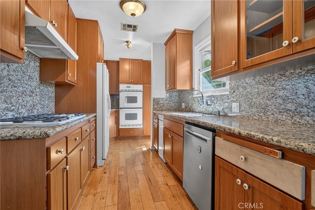 10572 Shoshone Avenue, Granada Hills, CA 91344