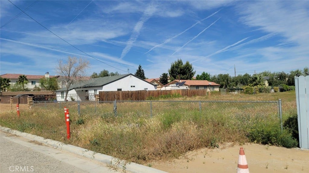 38733 15th Street E, Palmdale, CA 93550 38733 15th Street E, Palmdale, CA 93550
