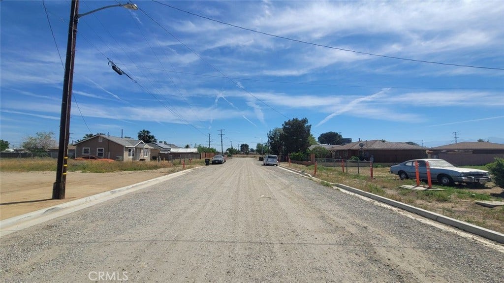 38733 15th Street E, Palmdale, CA 93550 38733 15th Street E, Palmdale, CA 93550