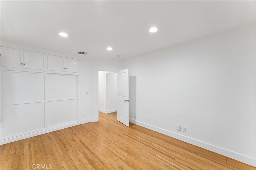 4719 Wortser, Sherman Oaks, CA 91423 4719 Wortser, Sherman Oaks, CA 91423