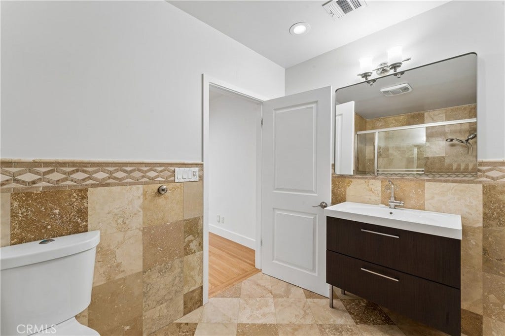 4719 Wortser, Sherman Oaks, CA 91423 4719 Wortser, Sherman Oaks, CA 91423