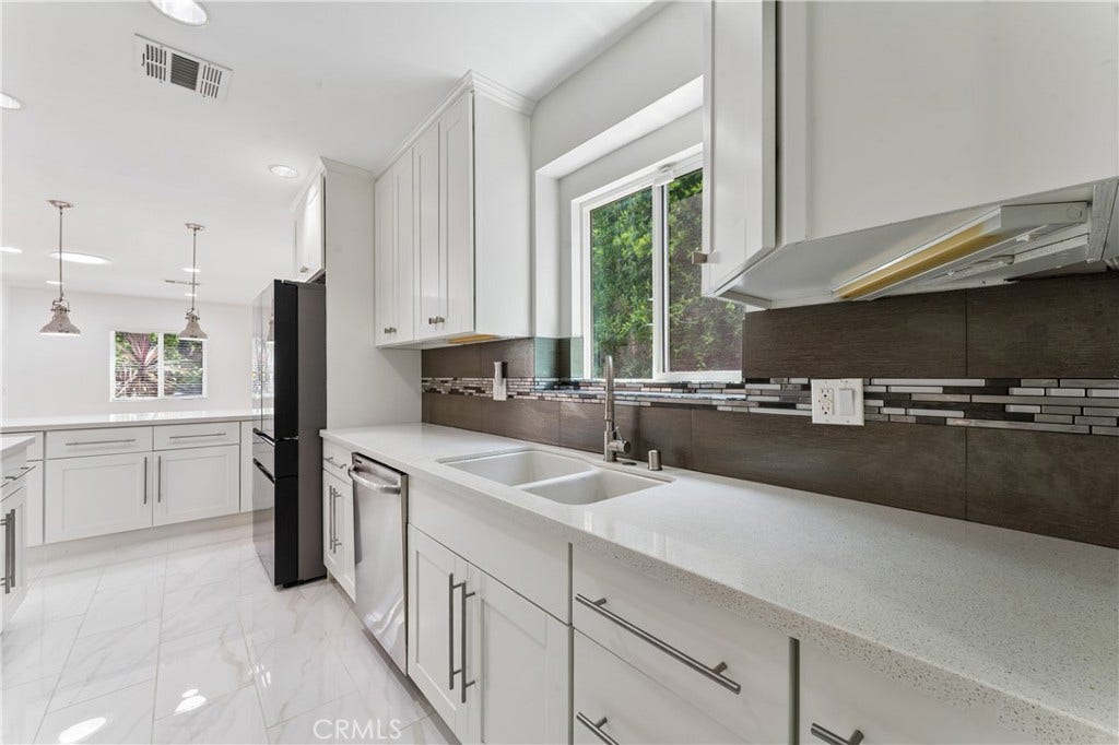 4719 Wortser, Sherman Oaks, CA 91423 4719 Wortser, Sherman Oaks, CA 91423