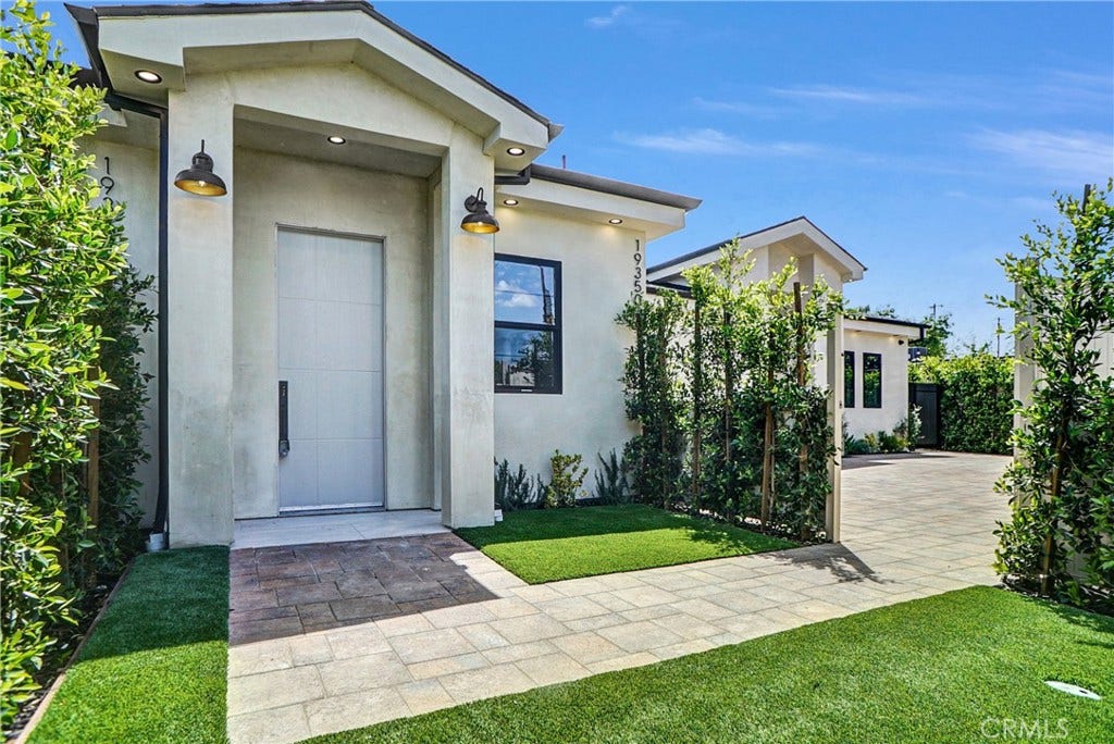 19350 Lanark Street, Reseda, CA 91335 19350 Lanark Street, Reseda, CA 91335