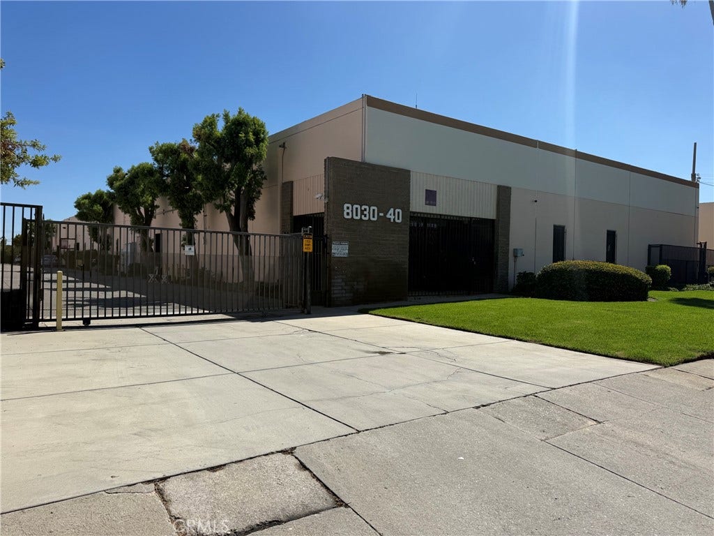 8030 Deering Ave, Canoga Park, CA 91311 8030 Deering Ave, Canoga Park, CA 91311