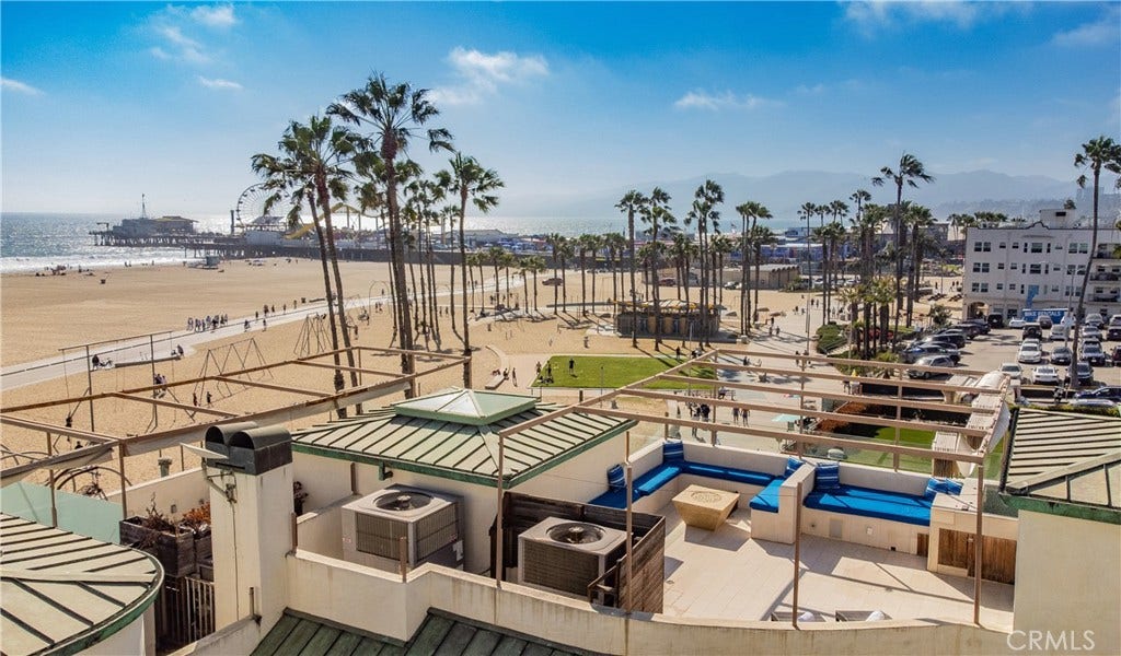 11 Marine Terrace, #3, Santa Monica, CA 90401