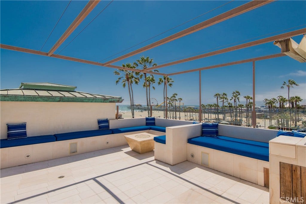 11 Marine Terrace, #3, Santa Monica, CA 90401