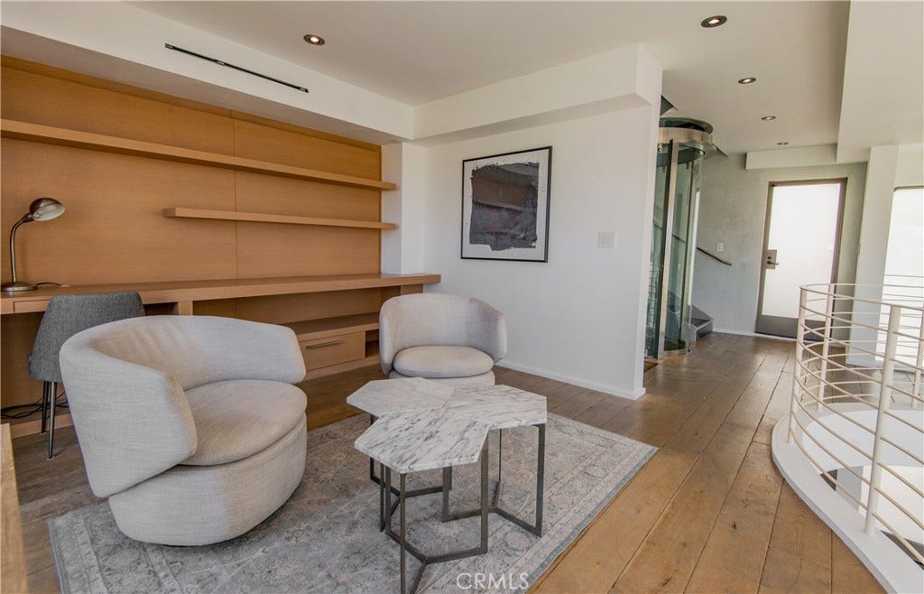11 Marine Terrace, #3, Santa Monica, CA 90401