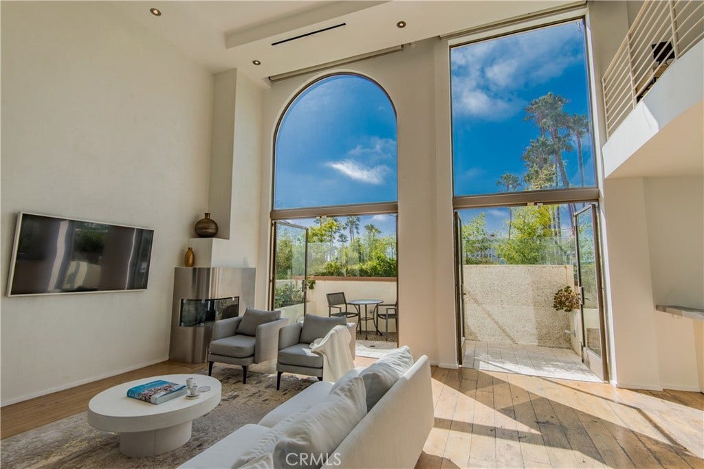 11 Marine Terrace, #3, Santa Monica, CA 90401