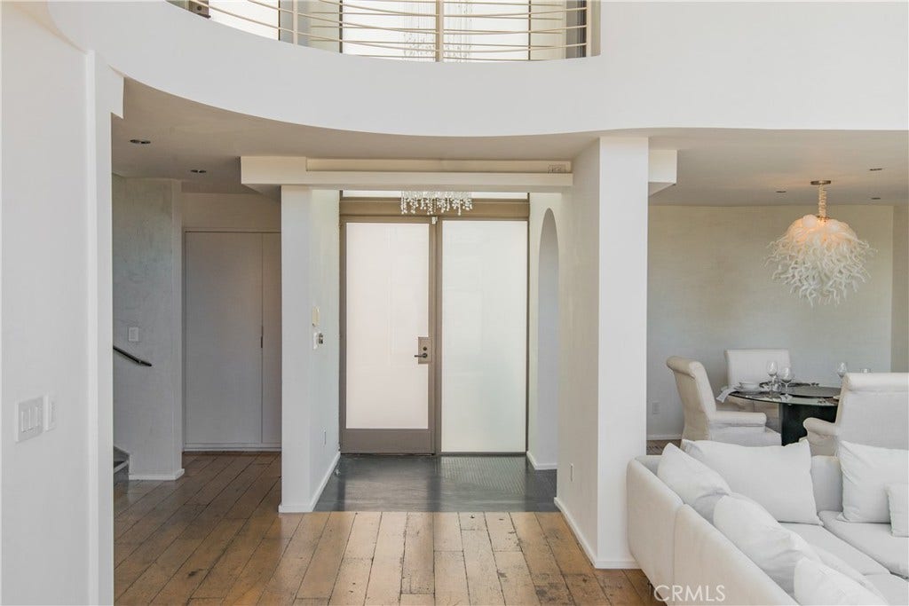 11 Marine Terrace, #3, Santa Monica, CA 90401
