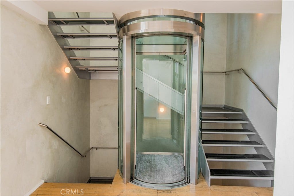 11 Marine Terrace, #3, Santa Monica, CA 90401