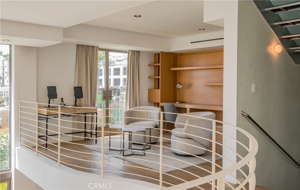 11 Marine Terrace, #3, Santa Monica, CA 90401