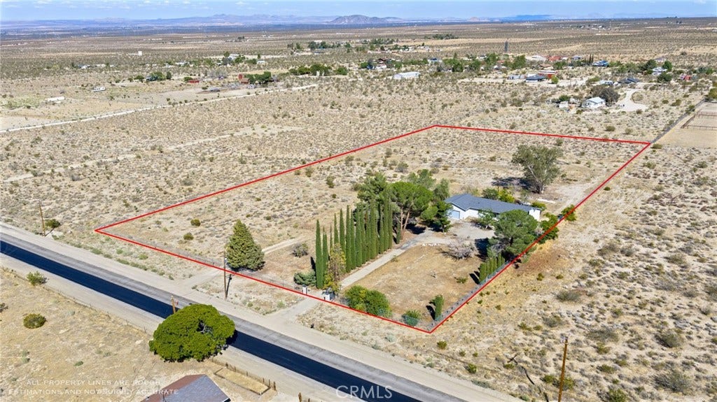 33036 E 165th Street, Llano, CA 93544 33036 E 165th Street, Llano, CA 93544