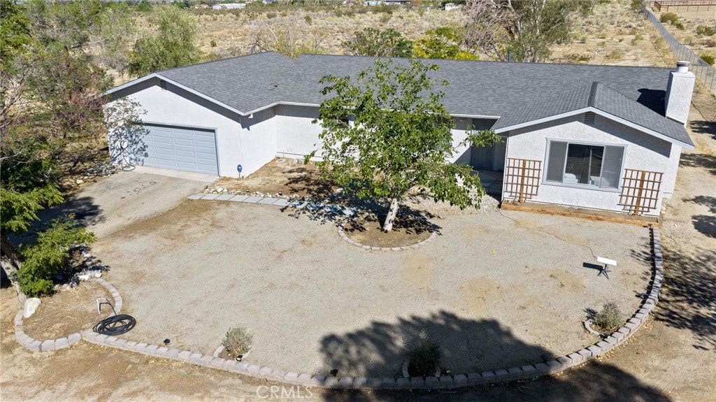 33036 E 165th Street, Llano, CA 93544 33036 E 165th Street, Llano, CA 93544