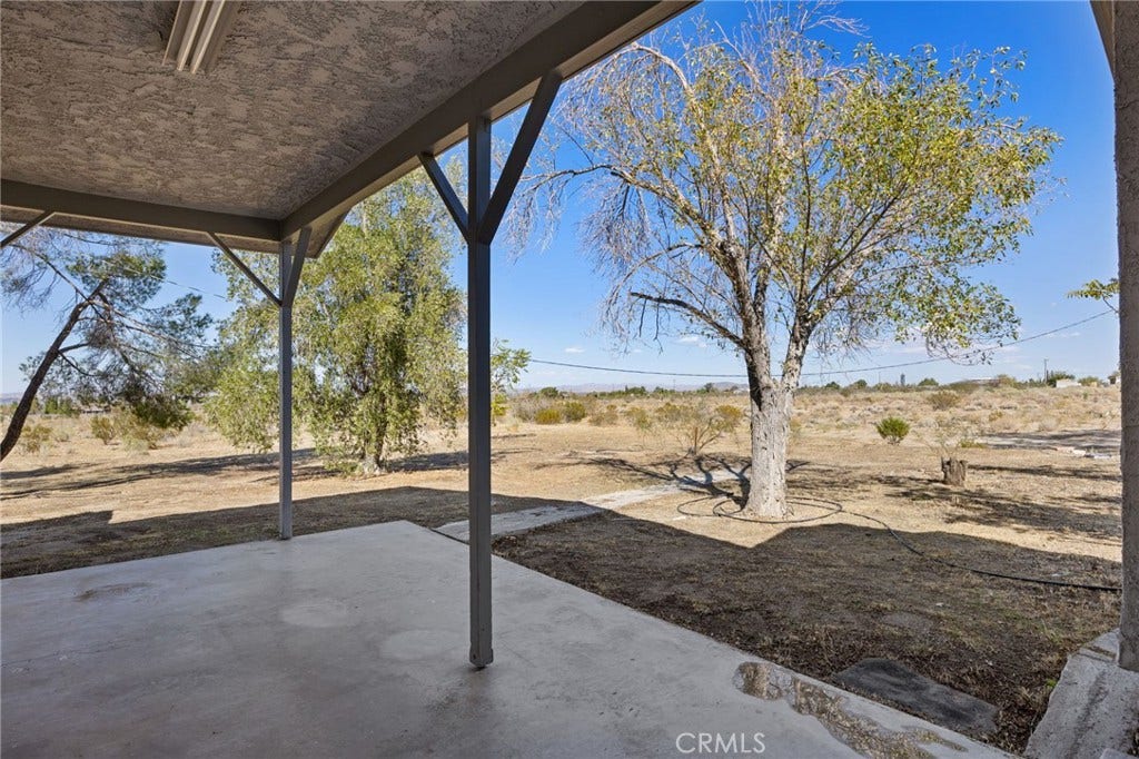 33036 E 165th Street, Llano, CA 93544 33036 E 165th Street, Llano, CA 93544