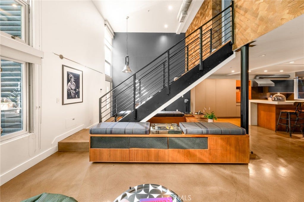 1037 N Laurel Avenue, #11B, Los Angeles, CA 90046 1037 N Laurel Avenue, #11B, Los Angeles, CA 90046