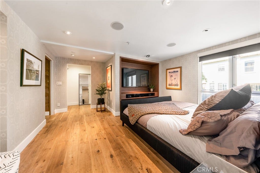 1037 N Laurel Avenue, #11B, Los Angeles, CA 90046 1037 N Laurel Avenue, #11B, Los Angeles, CA 90046