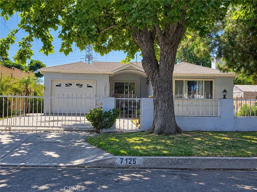 Property photo for 7125 Geyser Avenue, Reseda, CA