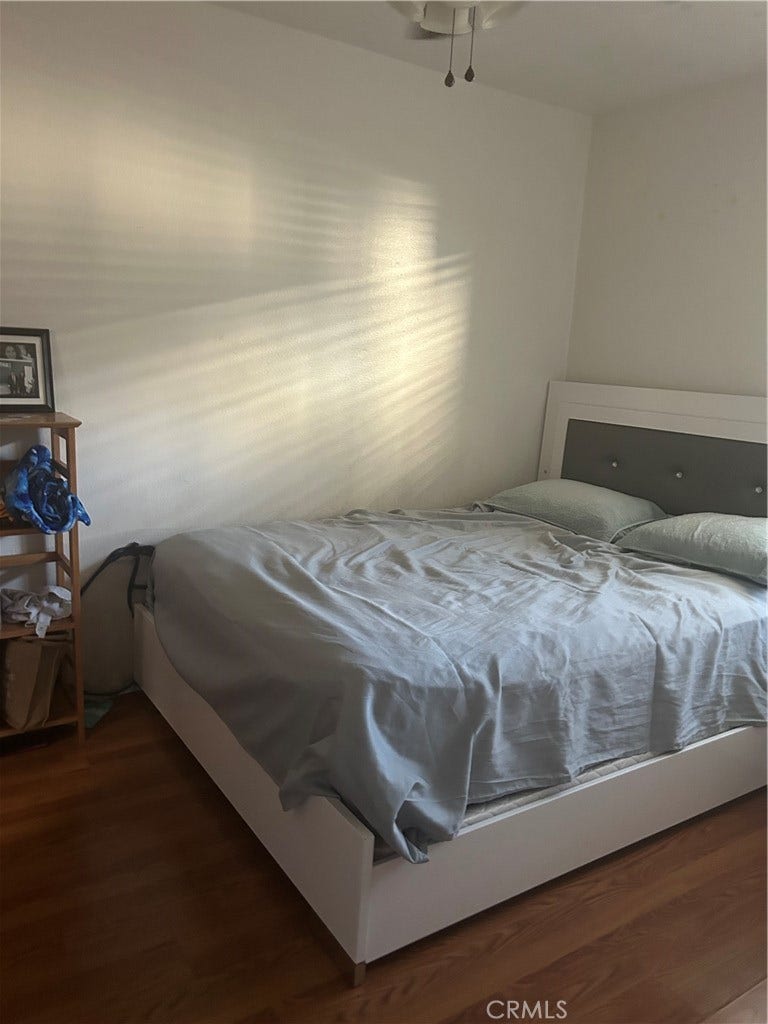 21801 Roscoe, Canoga Park, CA 91304
